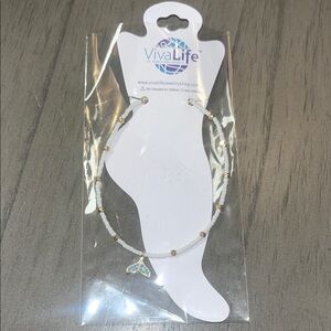 VivaLife Beaded Anklet w/ Mermaid Tail Charm